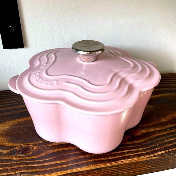 Le Creuset Other - Le Creuset Pink Flower Cast Iron Dutch Oven Pot 2 QT